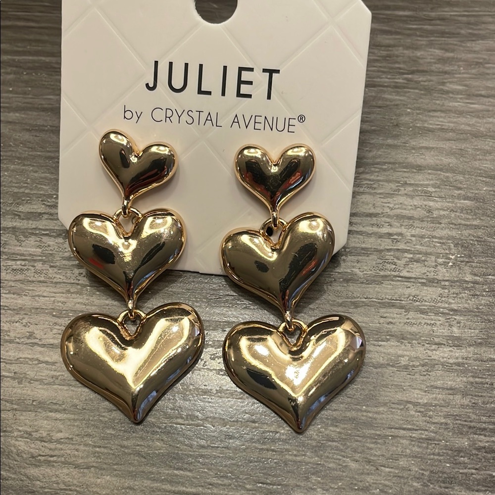 New Boutique Gold 3 Heart Earrings
